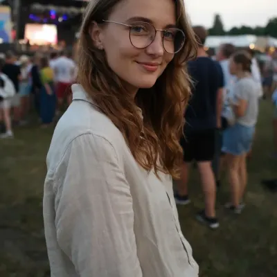 Даша, 28